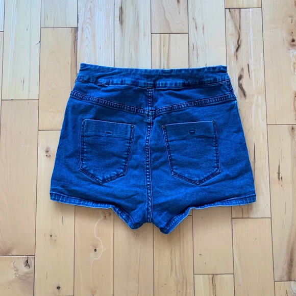 BDG Urban Outfitters Jean Shorts - Picture 3 of 5